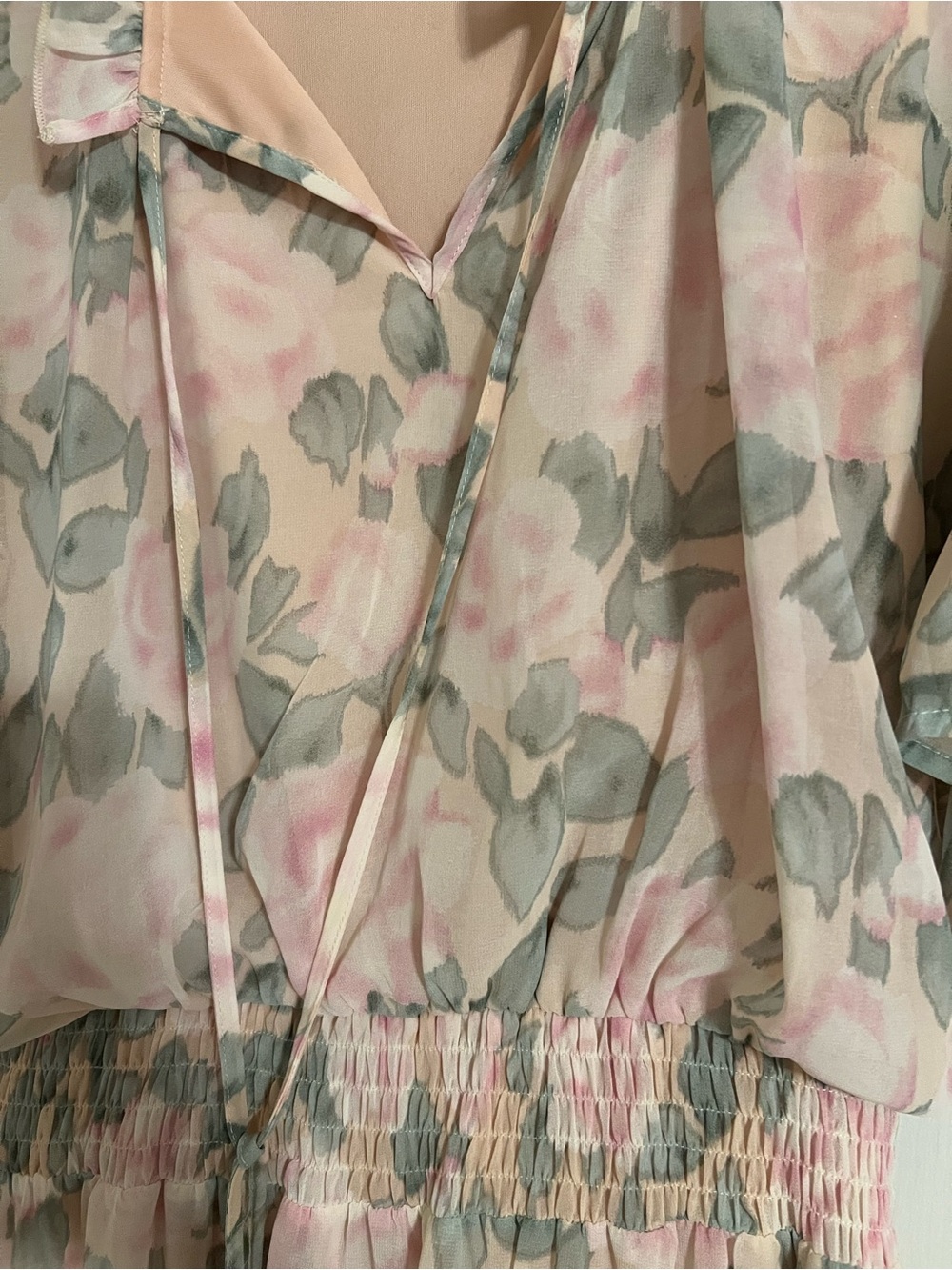 Entro Floral Ruffle Dress - Picture 2 of 2